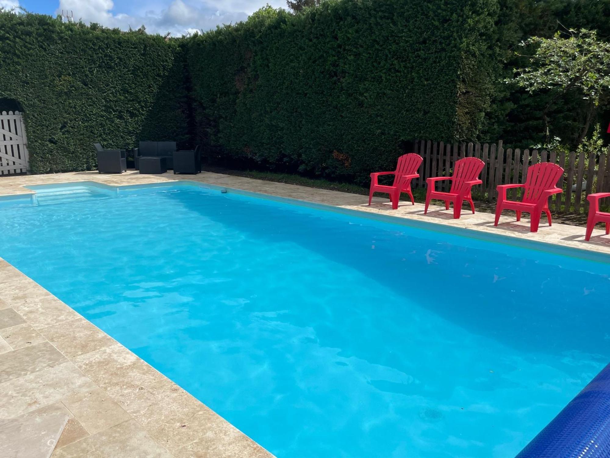 Le Clos Des Trois Provinces, Zoo De Beauval Noyers-sur-Cher Exterior photo